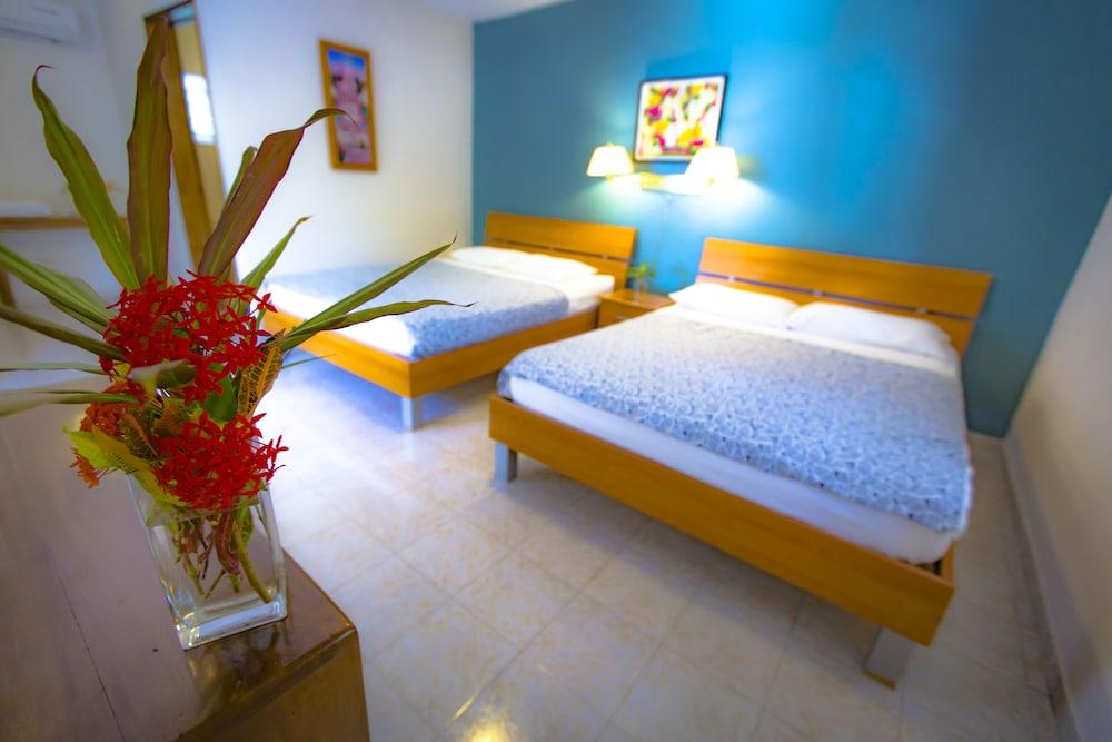 Hotel Restaurant Cyvadier Plage Jacmel Buitenkant foto