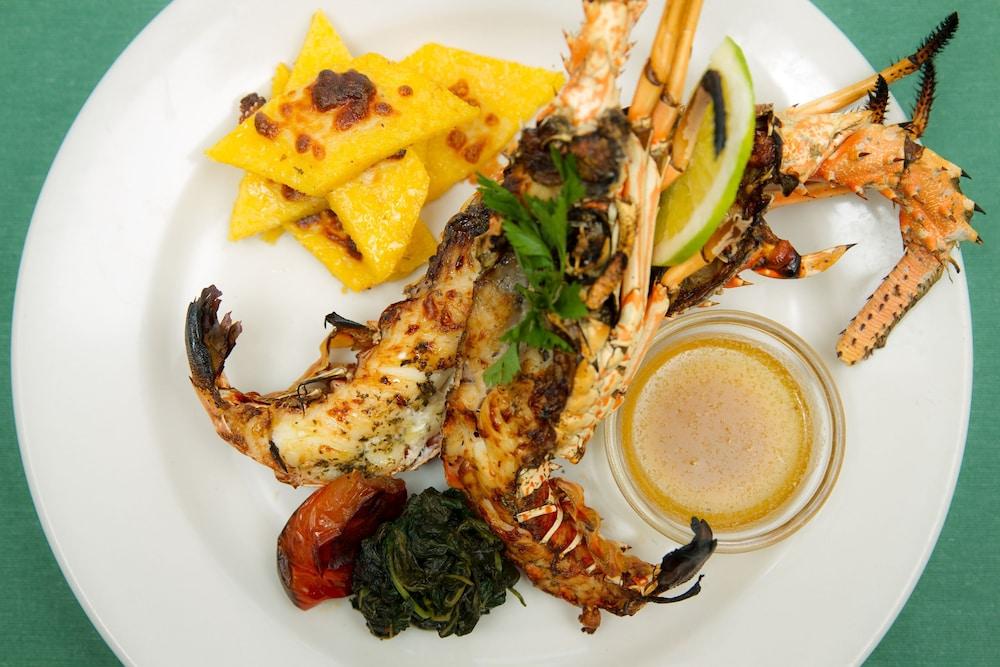 Hotel Restaurant Cyvadier Plage Jacmel Buitenkant foto