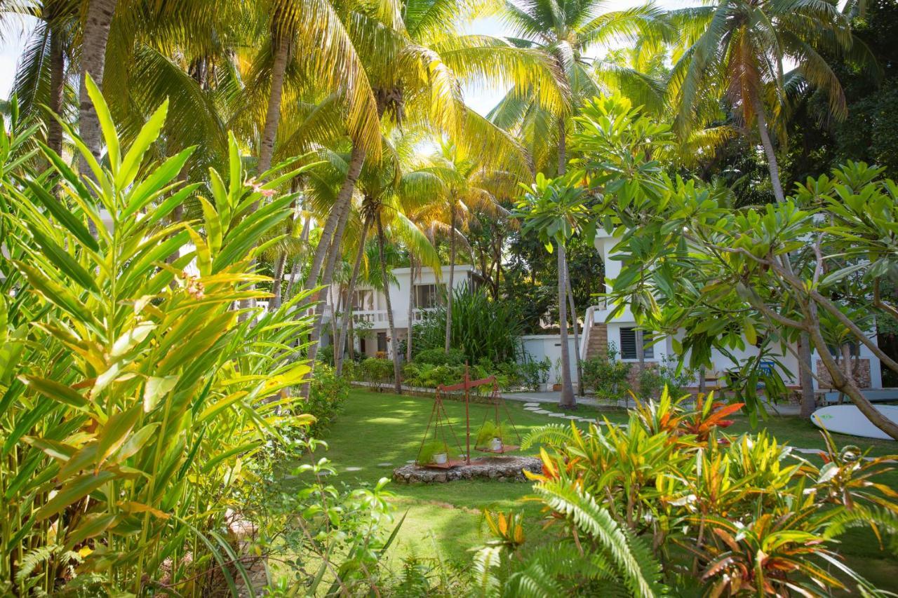 Hotel Restaurant Cyvadier Plage Jacmel Buitenkant foto