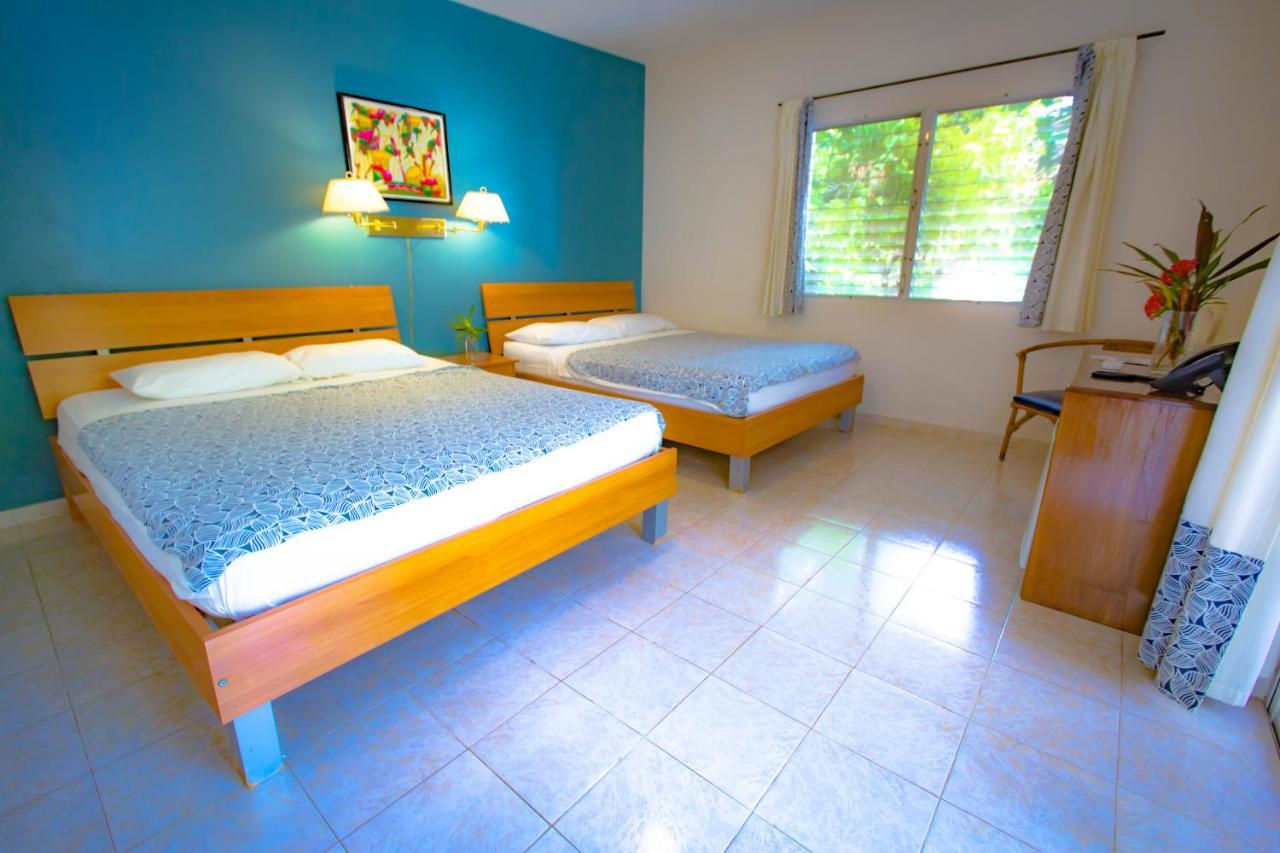 Hotel Restaurant Cyvadier Plage Jacmel Buitenkant foto