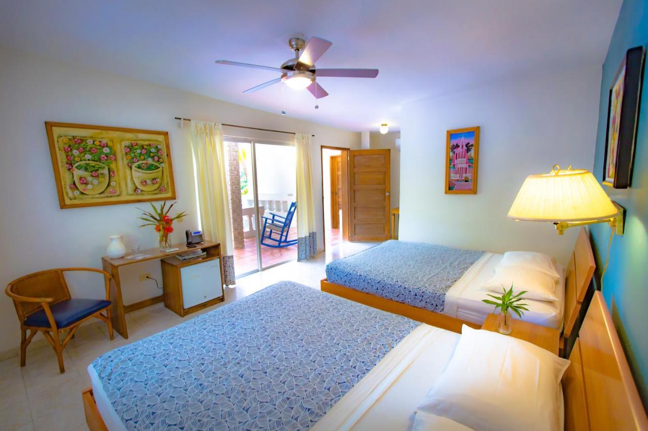 Hotel Restaurant Cyvadier Plage Jacmel Buitenkant foto
