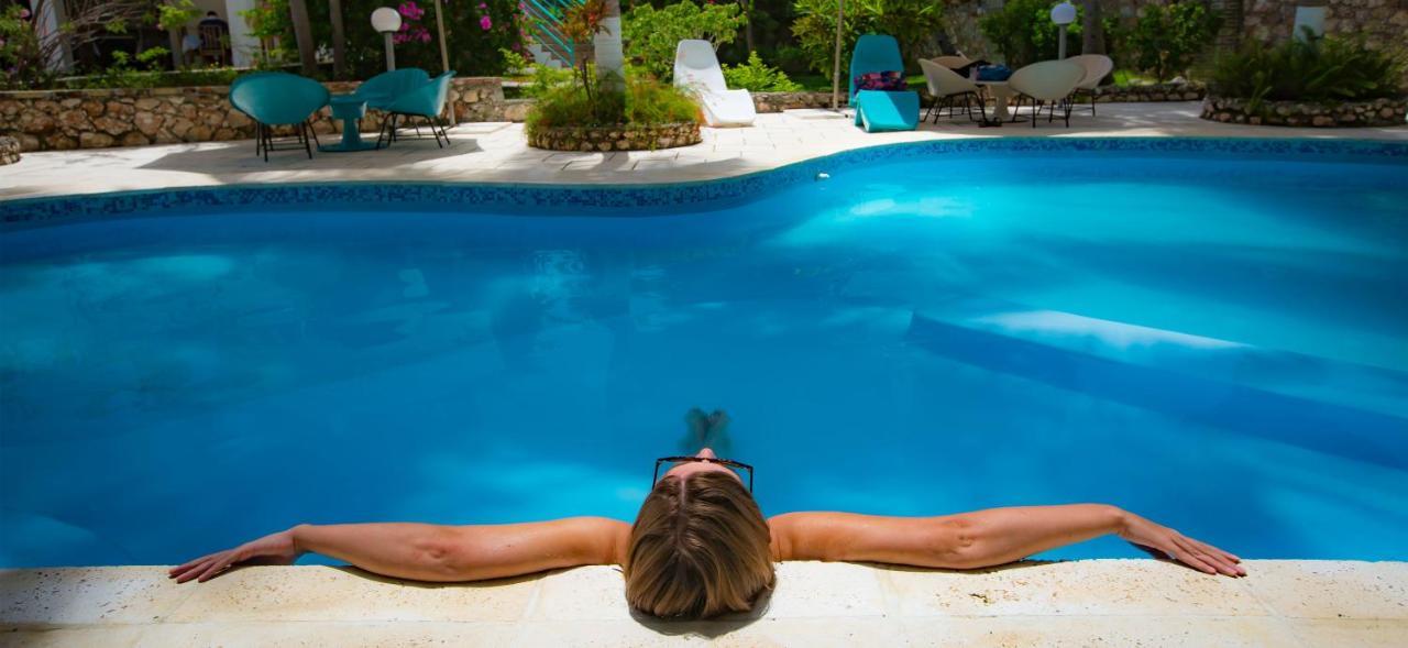 Hotel Restaurant Cyvadier Plage Jacmel Buitenkant foto