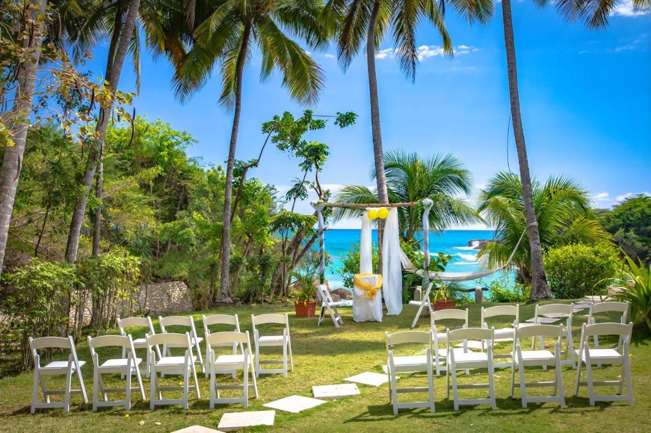 Hotel Restaurant Cyvadier Plage Jacmel Buitenkant foto